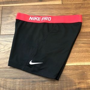 NIKE PRO